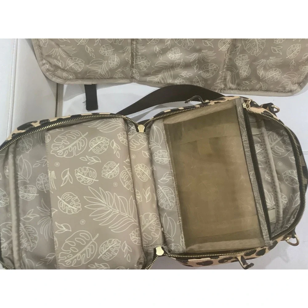 TWELVELITTLE Peek-A-Boo Crossbody Diaper Bag Leopard Print Vegan Leather‎ Tan